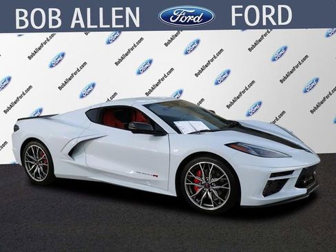 Used 2024 Chevrolet Corvette Stingray Coupe image 1