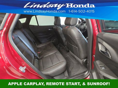 Used 2024 Chevrolet Trax RS w/ Sunroof Package image 9