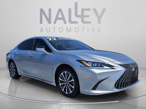 Certified 2022 Lexus ES 300h w/ Premium Package FWD image 7
