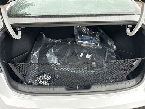 New 2025 Hyundai Elantra Sport image 11