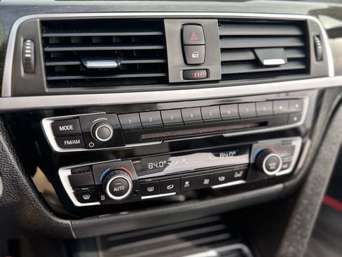 Used 2018 BMW 430i Convertible image 31