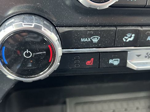 New 2025 Ford F150 XLT w/ Equipment Group 303A High image 27