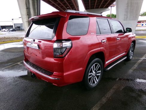 Used 2019 Toyota 4Runner Limited AWD/4WD image 8