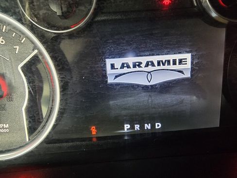 Used 2015 RAM 1500 Laramie w/ Convenience Group AWD/4WD image 26
