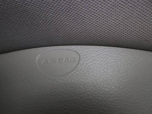 Used 2019 Chrysler Pacifica Limited w/ Tire & Wheel Group image 49