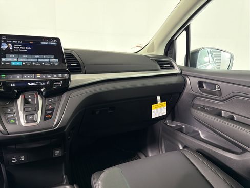 New 2026 Honda Odyssey EX-L image 28