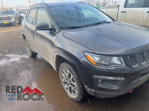 Used 2021 Jeep Compass Trailhawk image 3