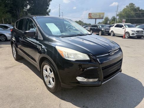 Used 2015 Ford Escape SE FWD image 3