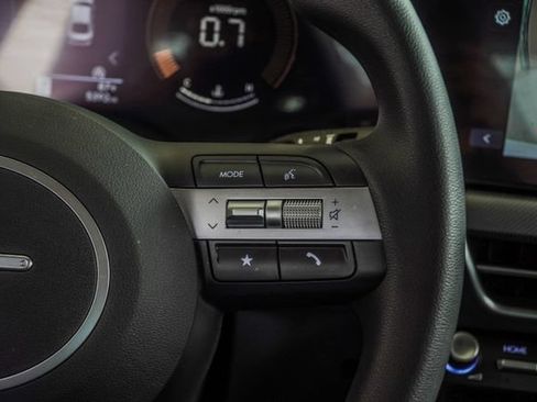 Certified 2025 Hyundai Sonata SE FWD image 30