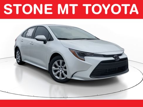 New 2026 Toyota Corolla LE image 1