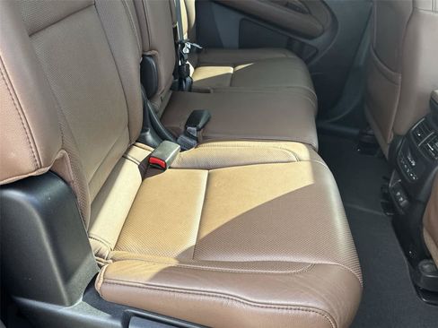 Used 2019 Acura MDX w/ Technology Package AWD/4WD image 16
