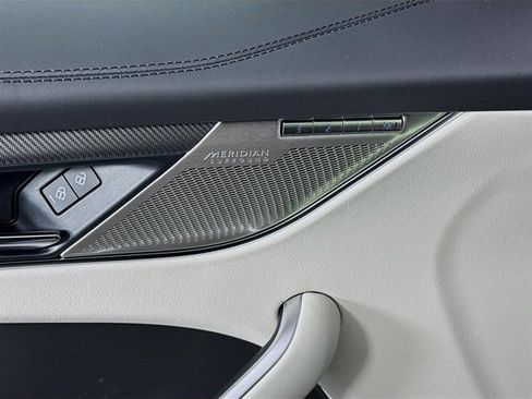 New 2026 Jaguar F-PACE SVR image 21