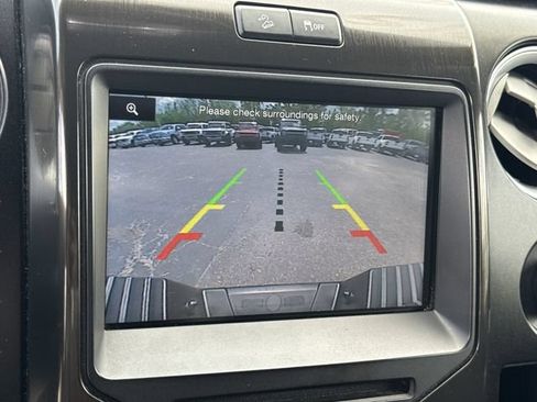 Used 2014 Ford F150 FX4 w/ Equipment Group 402A Luxury AWD/4WD image 36