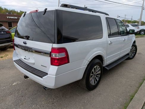 Used 2017 Ford Expedition EL XLT w/ Equipment Group 202A image 5