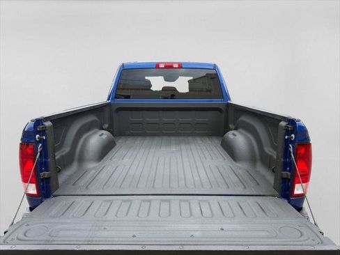 Certified 2019 RAM 1500 Express w/ Express Value Package AWD/4WD image 27