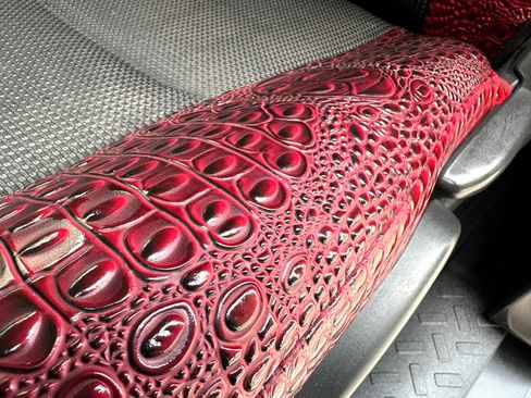 Used 2013 Toyota FJ Cruiser 2WD image 32