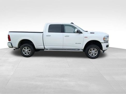 Used 2022 RAM 2500 Laramie AWD/4WD image 6