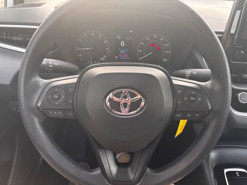 Used 2024 Toyota Corolla LE FWD image 12