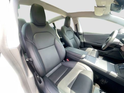Used 2024 Tesla Model 3 Long Range RWD image 22