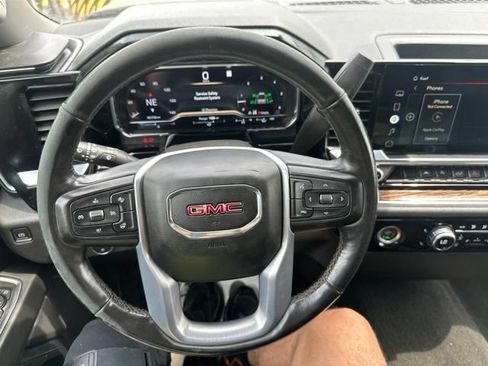 Used 2022 GMC Sierra 1500 SLE AWD/4WD image 21