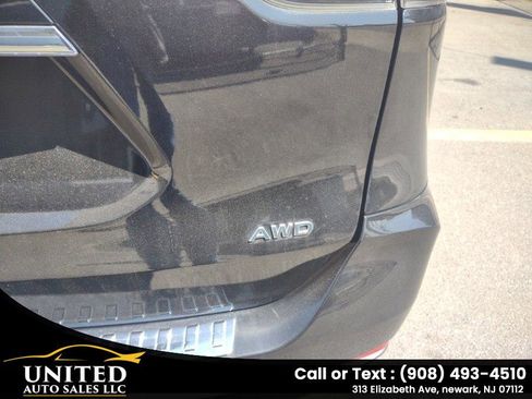 Used 2018 Nissan Rogue S image 13