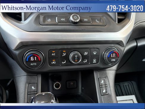 Used 2019 GMC Acadia SLE FWD image 24