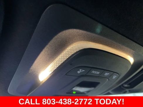 Used 2025 Toyota Corolla SE FWD image 28