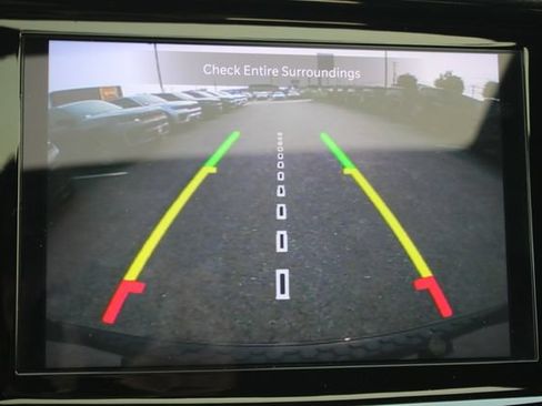 Used 2022 Dodge Durango R/T w/ Tow 'N Go Package AWD/4WD image 8