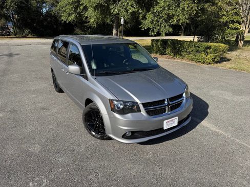 Used 2019 Dodge Grand Caravan GT image 39