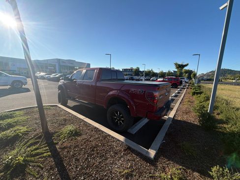 Used 2014 Ford F150 FX4 w/ Equipment Group 402A Luxury AWD/4WD image 10