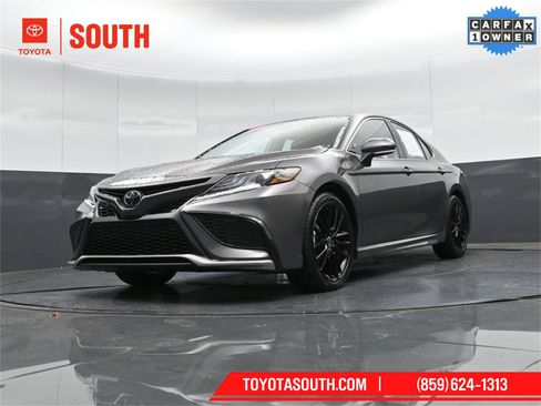 Used 2024 Toyota Camry XSE image 37