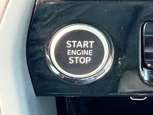 New 2025 Audi Q5 Premium Plus image 36