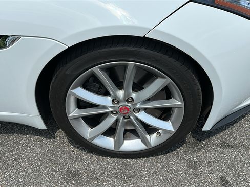 Used 2015 Jaguar F-TYPE S RWD image 11