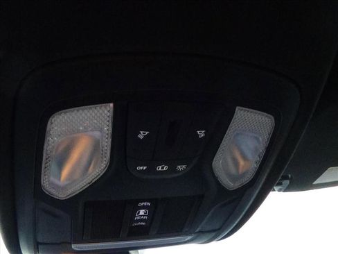 Used 2019 RAM 1500 Big Horn image 27