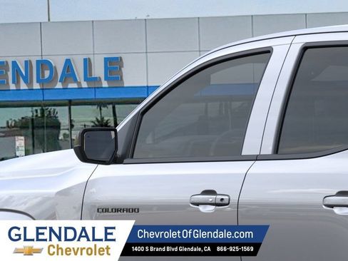 New 2026 Chevrolet Colorado LT w/ LPO, Hood Decal Package RWD image 12