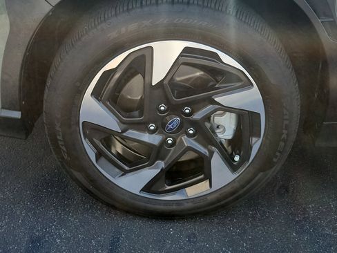 Certified 2024 Subaru Crosstrek 2.5i Limited image 10