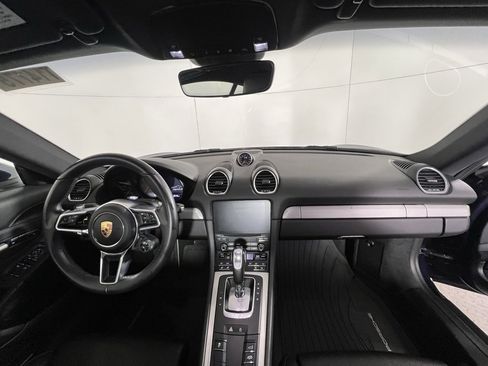 Certified 2019 Porsche 718 Cayman S image 22