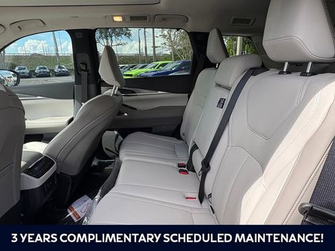 New 2026 INFINITI QX60 Luxe FWD image 7