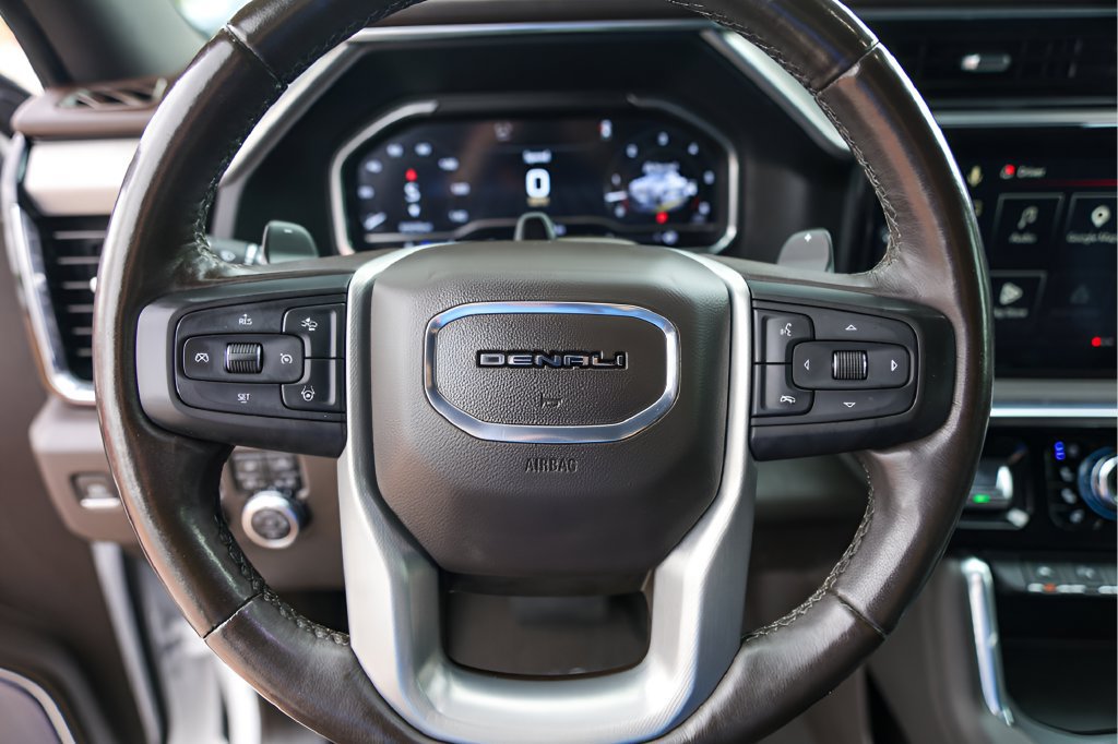 Used 2024 GMC Sierra 1500 Denali AWD/4WD image 11