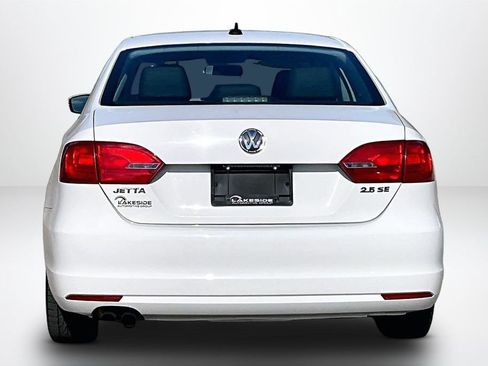 Used 2012 Volkswagen Jetta SE FWD image 6