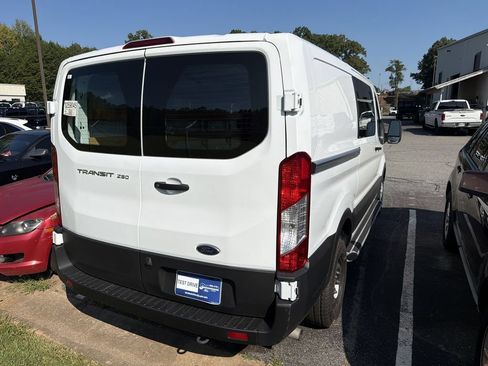 Used 2025 Ford Transit 250 Low Roof w/ Exterior Upgrade Package RWD image 11