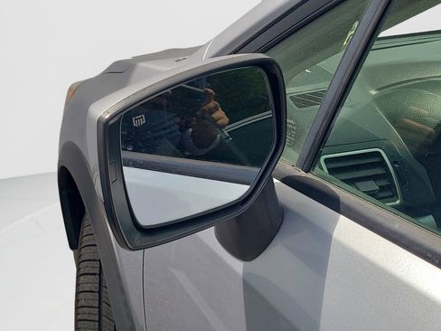 Used 2017 Subaru Crosstrek 2.0i Premium image 33