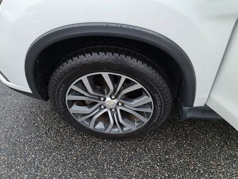 Used 2016 Mitsubishi Outlander Sport SEL image 30