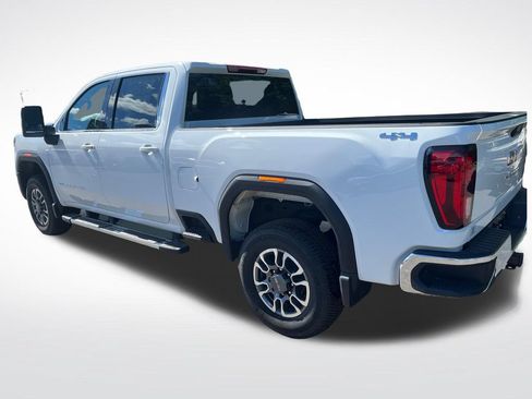 New 2026 GMC Sierra 2500 SLE w/ SLE Value Package; AWD/4WD image 3
