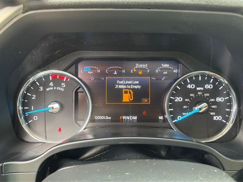 Used 2021 Ford F250 Lariat w/ Lariat Ultimate Package AWD/4WD image 9