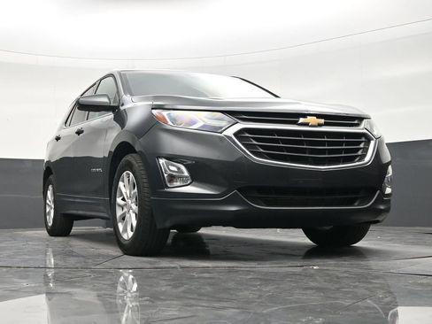 Used 2020 Chevrolet Equinox LT FWD image 26