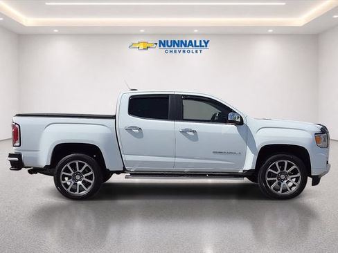 Used 2022 GMC Canyon Denali AWD/4WD image 6