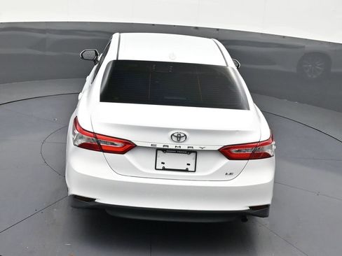 Used 2019 Toyota Camry LE image 16