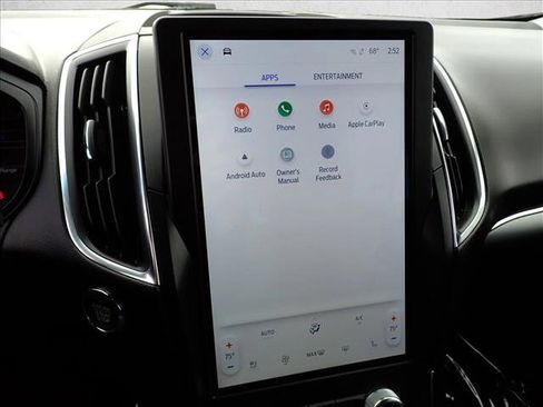 Used 2024 Ford Edge Titanium image 23