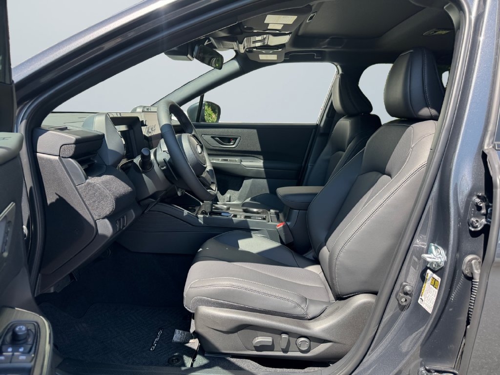 New 2026 Subaru Outback Limited AWD/4WD image 9